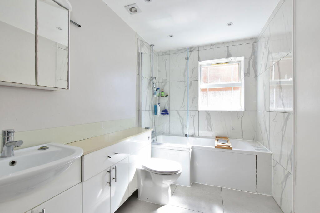 Additional image 10 of Noke Side, St. Albans, AL2 3EF