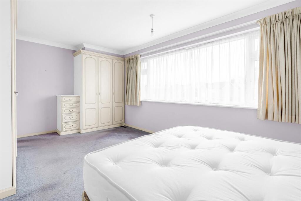 Additional image 13 of Carleton Rise, Welwyn