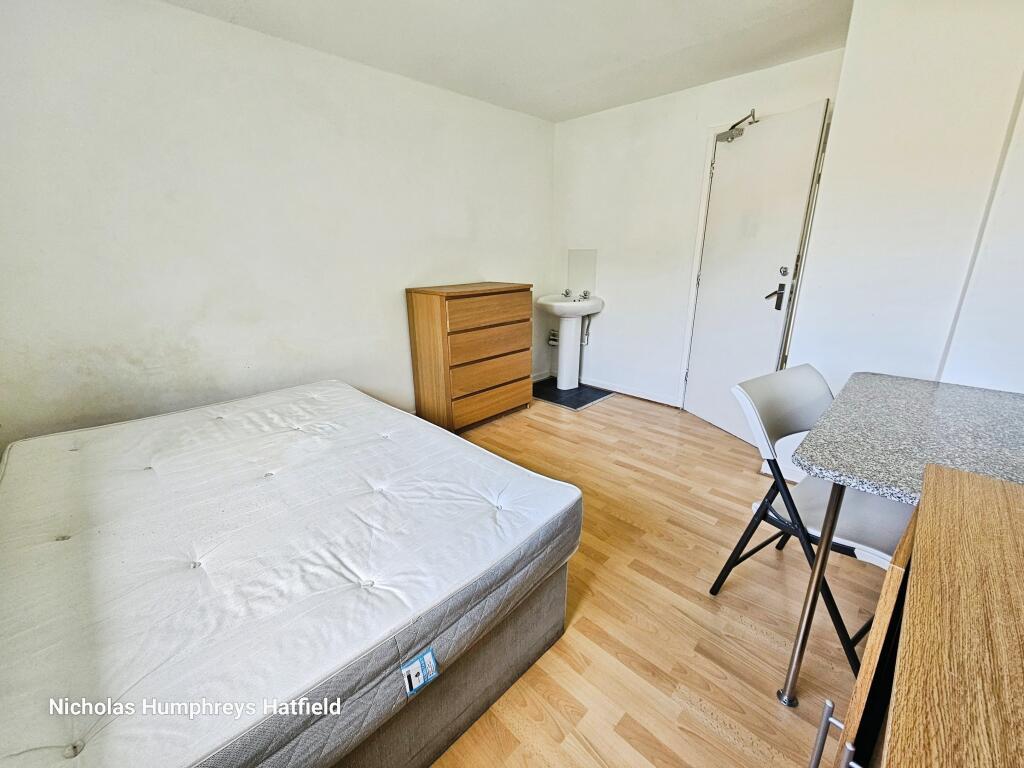 Additional image 11 of High Dells, Hatfield, AL10