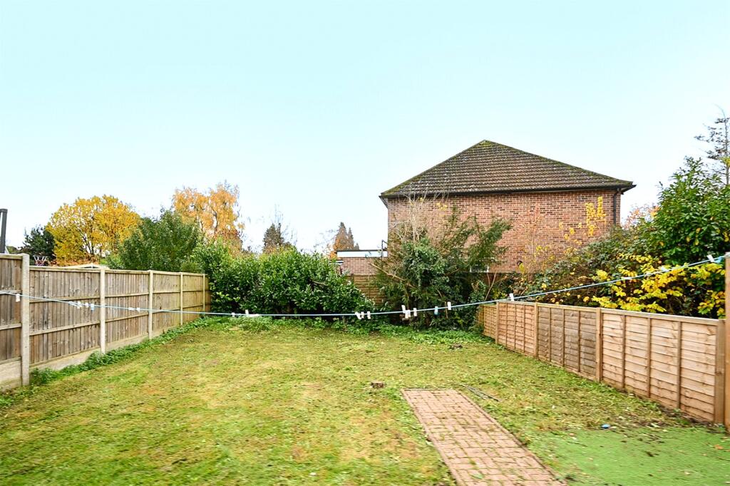 Additional image 12 of Stanmount Road, St. Albans, Hertfordshire