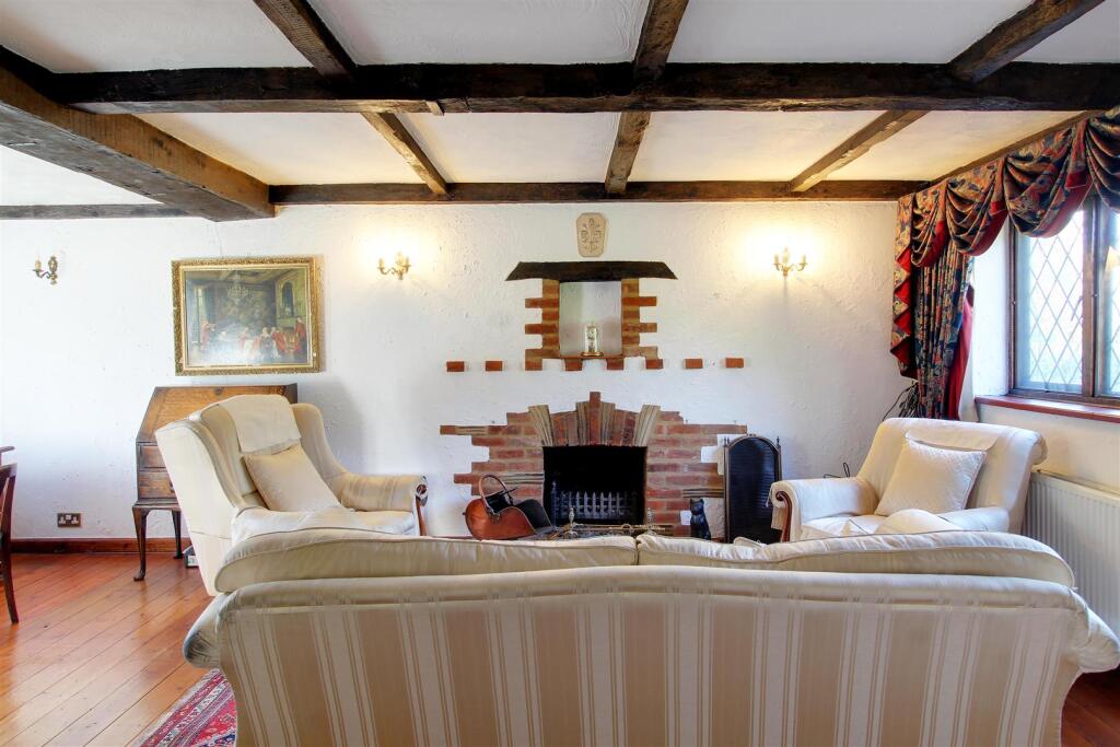 Additional image 35 of Great North Road, Brookmans Park,