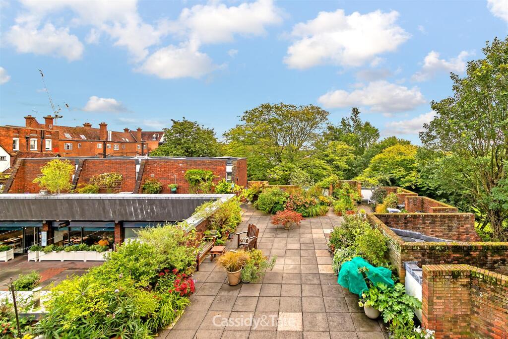 Additional image 27 of 12 Heritage CloseSt AlbansHertfordshire