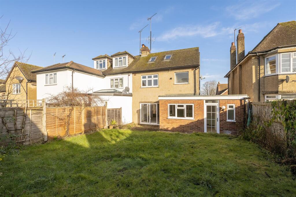 Additional image 12 of Cross Way, Harpenden