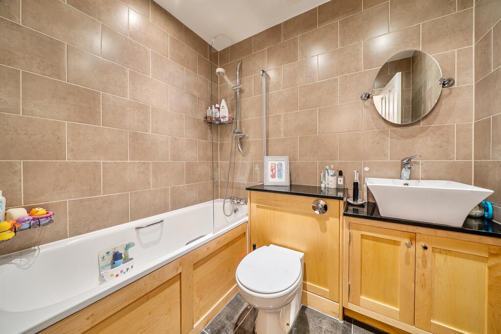 Additional image 13 of Beningfield Drive, London Colney, St. Albans