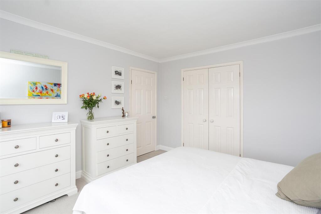 Additional image 7 of Long Cutt, Redbourn