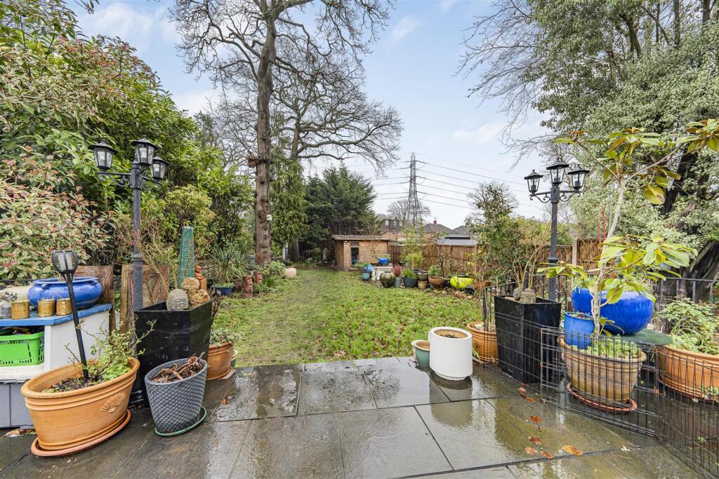 Additional image 12 of The Crescent, Bricket Wood, St. Albans