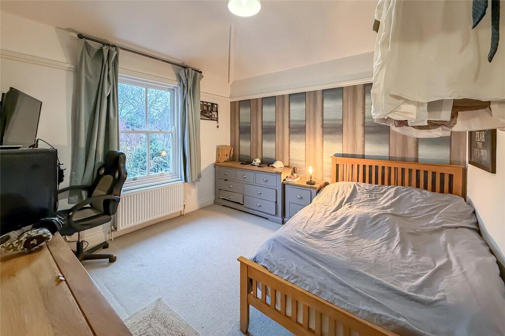 Additional image 8 of Cravells Road, Harpenden, Hertfordshire, AL5