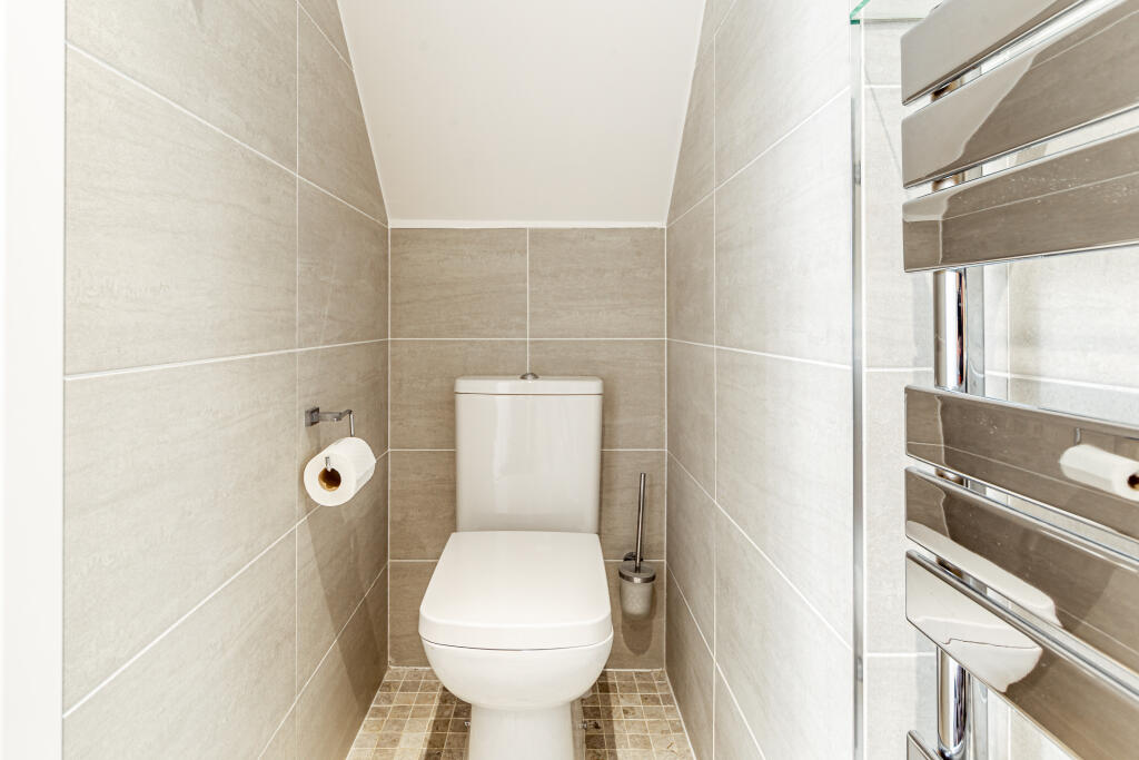 Additional image 13 of Tippendell Lane, St. Albans, Hertfordshire, AL2