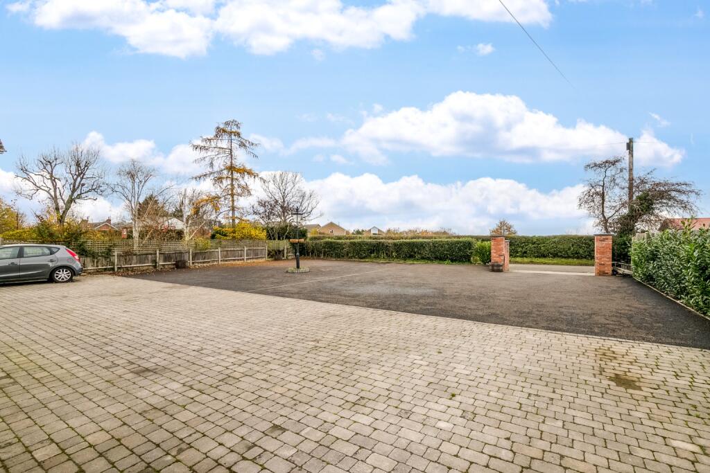 Additional image 30 of Burnham Green Road, Welwyn, Hertfordshire, AL6