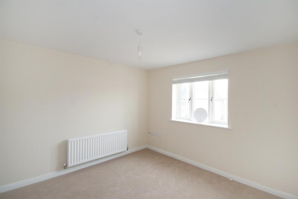 Additional image 4 of Avian Avenue, Frogmore