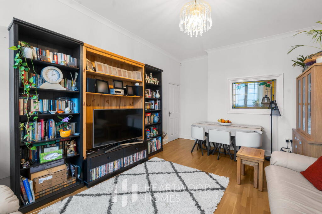 Additional image 5 of Beningfield Drive, London Colney, St. Albans, AL2 1FD