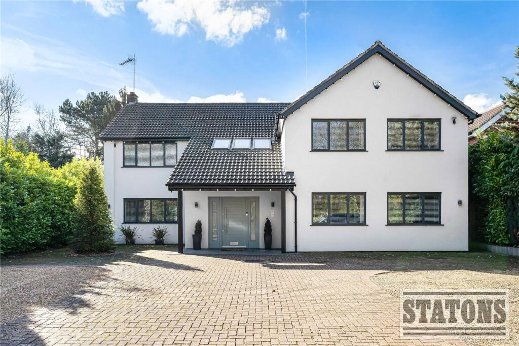 Upland Drive, Brookmans Park, Hatfield, Hertfordshire, AL9
