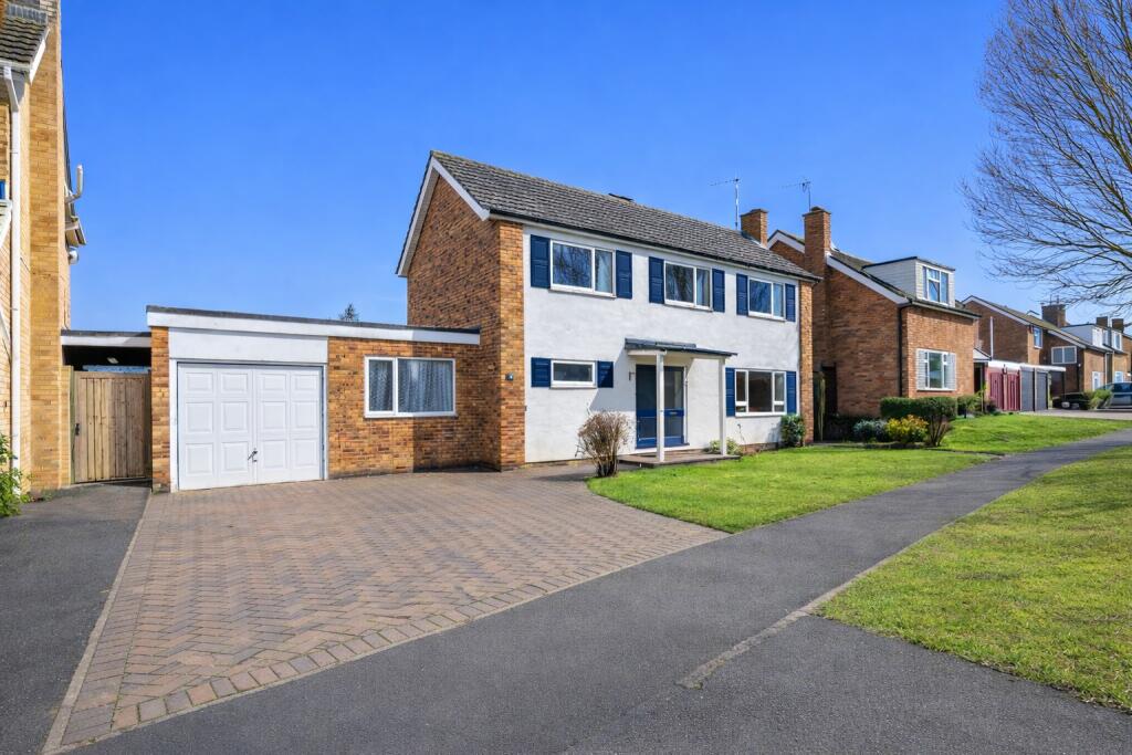 Dale Avenue, Wheathampstead, St. Albans, Hertfordshire, AL4