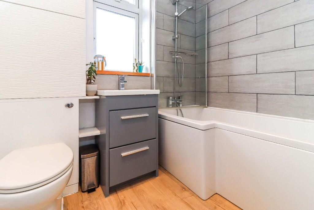 Additional image 19 of Nunnery Close, St. Albans, Hertfordshire, AL1