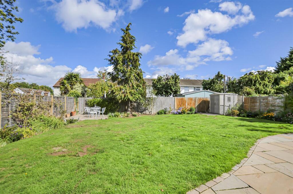 Additional image 20 of Oakwood Road, Bricket Wood, St. Albans