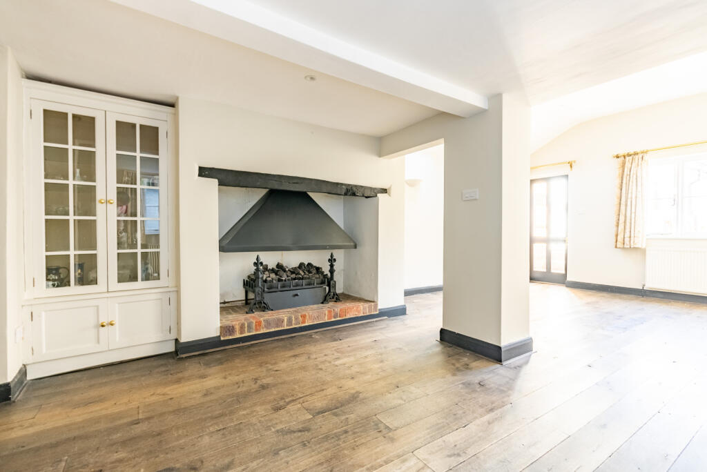 Additional image 21 of High Street, Wheathampstead, St. Albans, Hertfordshire, AL4