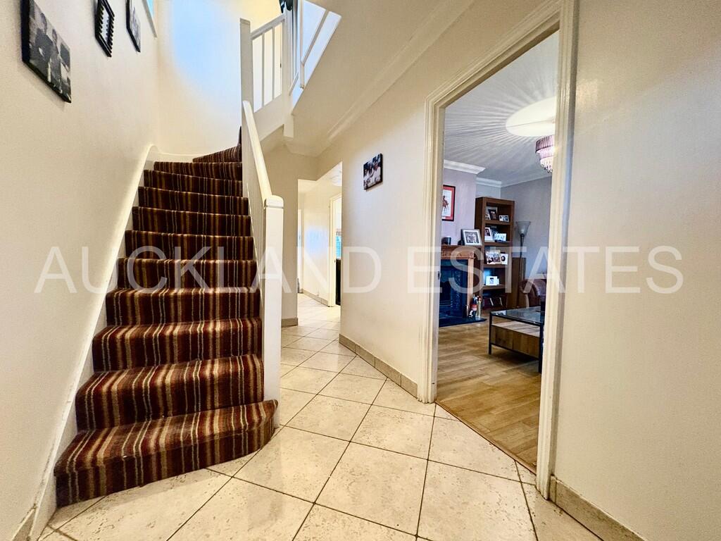 Additional image 10 of Parsonage Lane, Welham Green