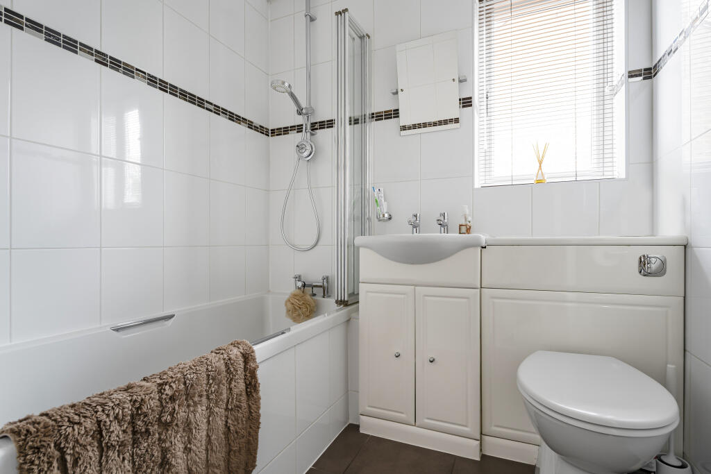 Additional image 10 of Lords Wood, Welwyn Garden City, Hertfordshire, AL7