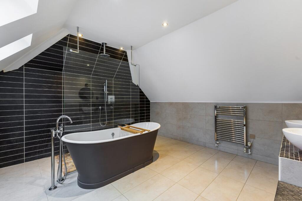 Additional image 11 of The Uplands, Harpenden, Hertfordshire