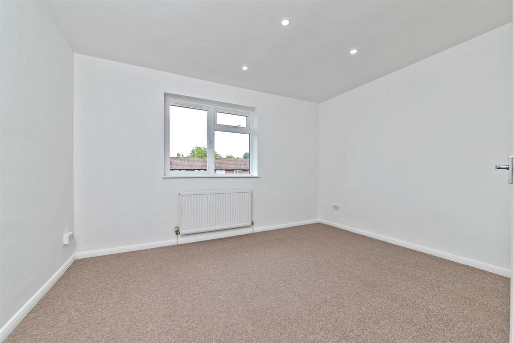 Additional image 7 of Flint Way, New Greens, St Albans, Hertfordshire