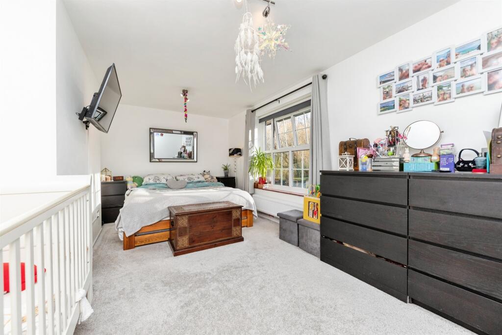 Additional image 9 of Haldens, Welwyn Garden City