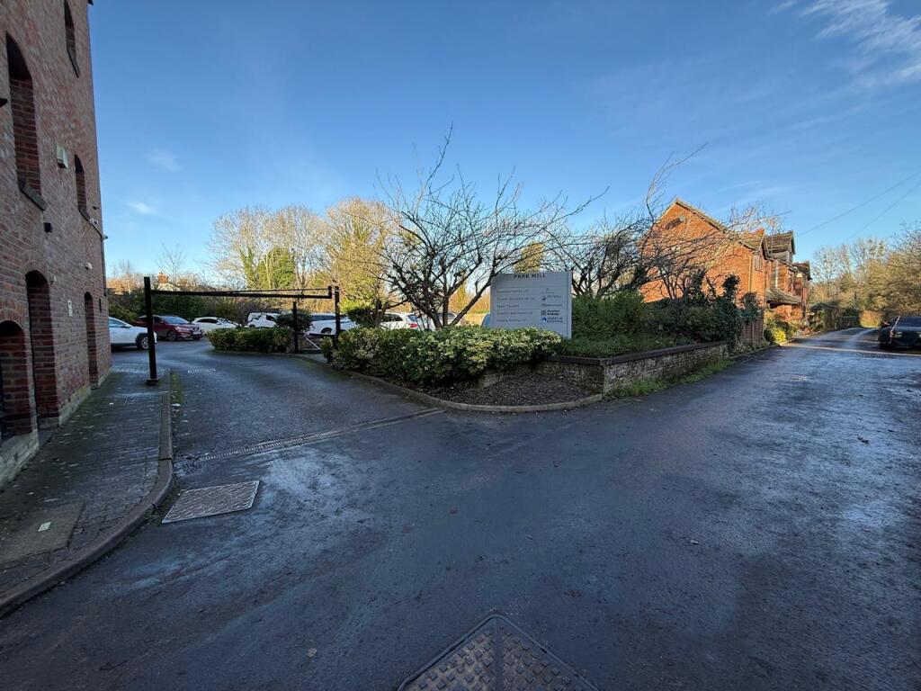 Additional image 11 of Park Mill, Burydell Lane, Park Street, St Albans, AL2 2EZ