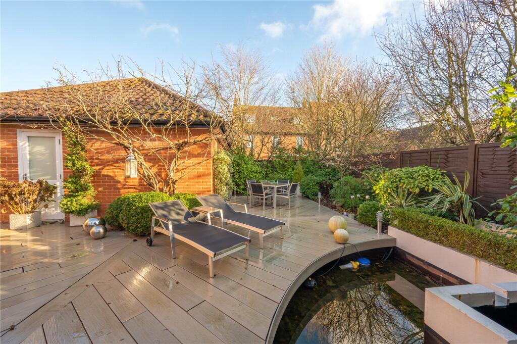 Additional image 27 of Devon Mead, Hatfield, Hertfordshire