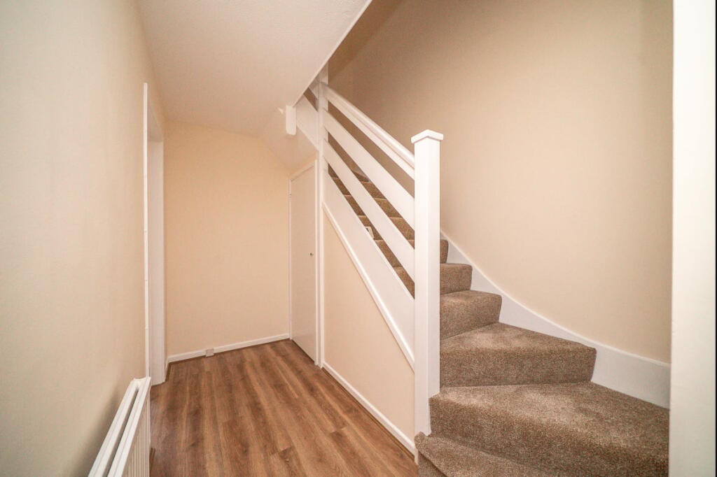 Additional image 9 of Batterdale, Hatfield, AL9