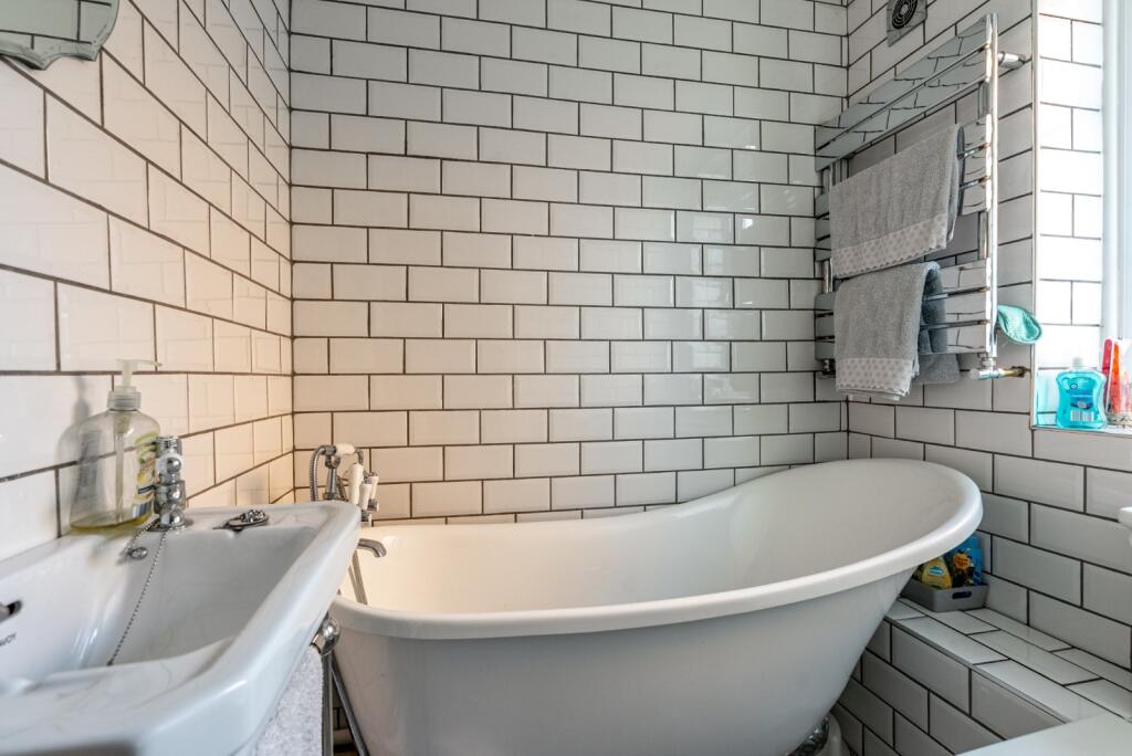 Additional image 16 of Nuns Lane, St Albans, Hertfordshire, AL1