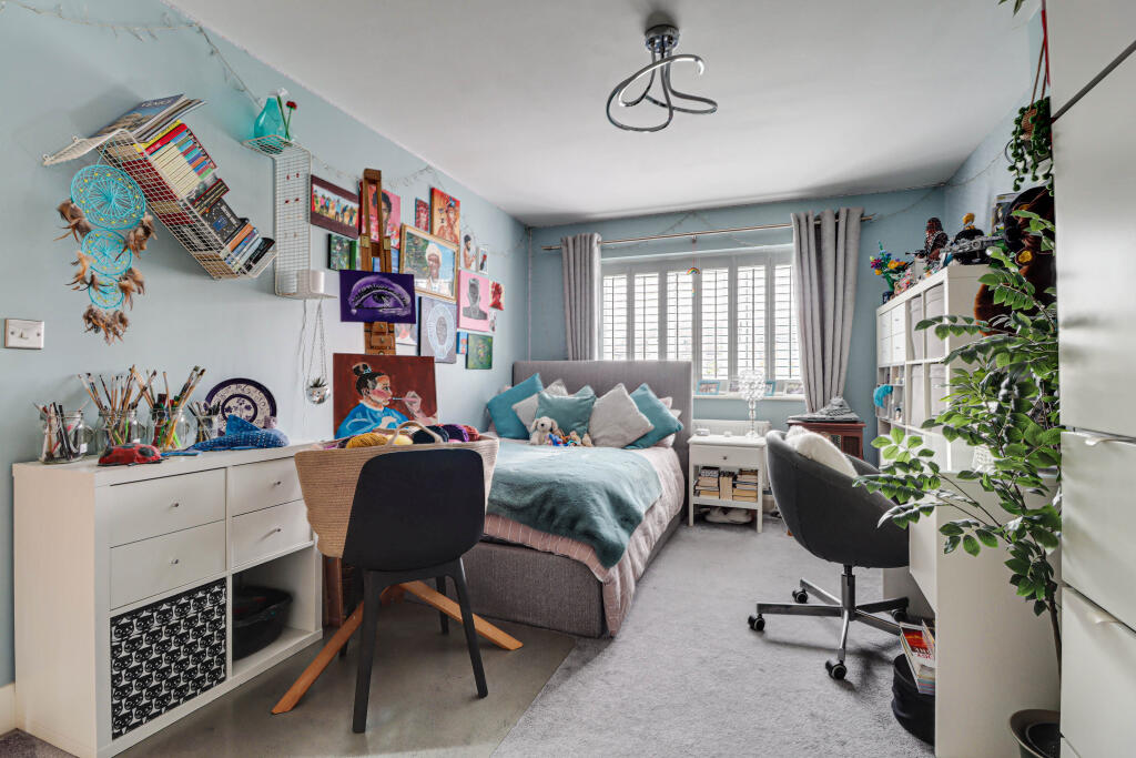 Additional image 16 of Tuffnells Way, Harpenden, Hertfordshire, AL5