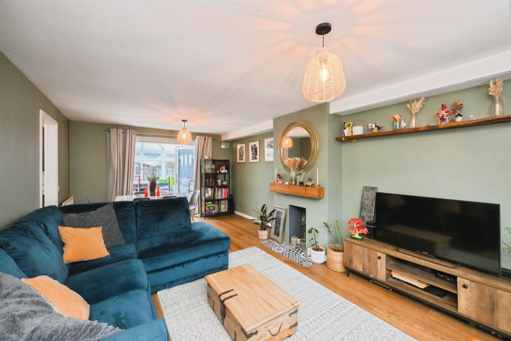 Additional image 2 of Thistle Grove, Welwyn Garden City