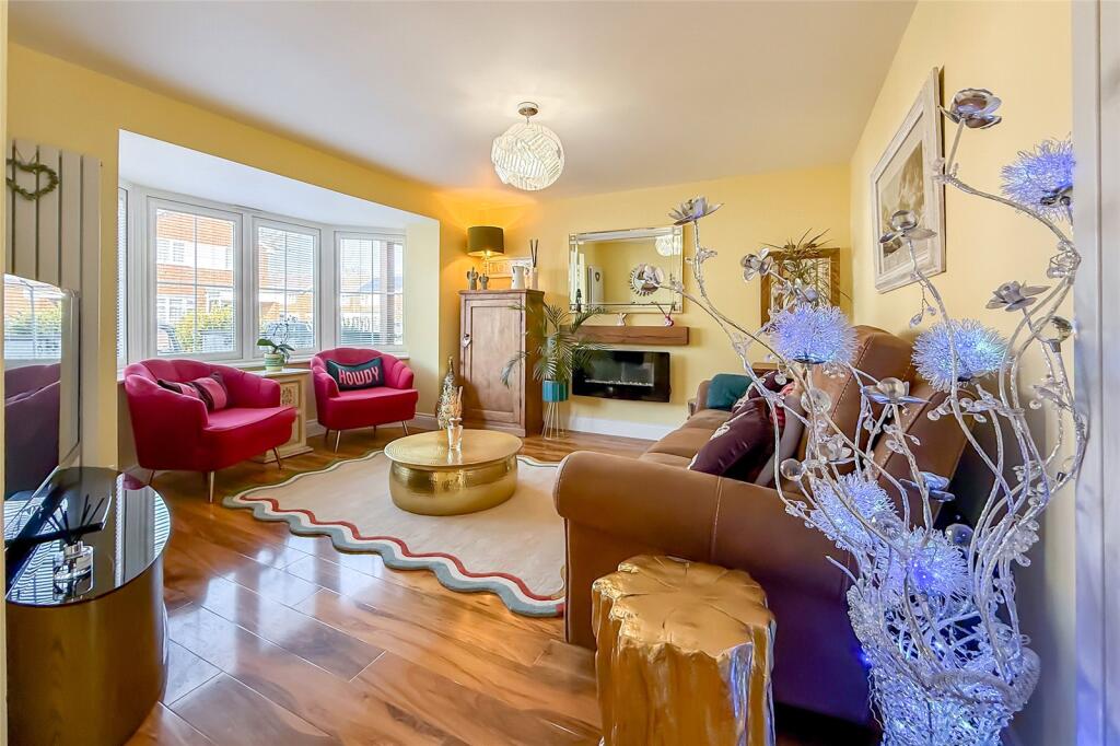 Additional image 21 of Bridle Close, St. Albans, Hertfordshire, AL3