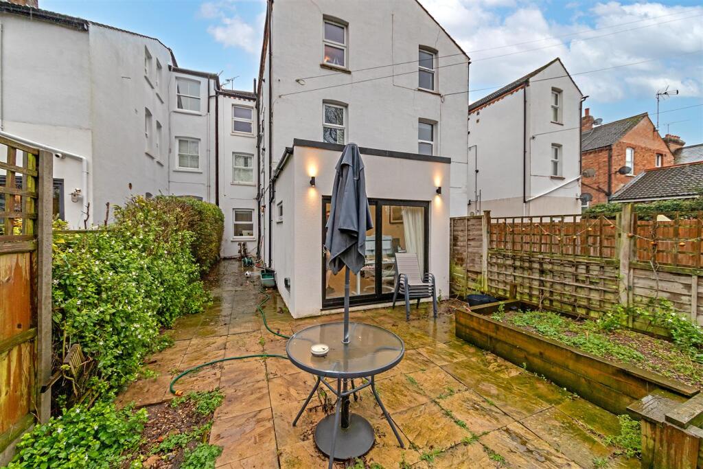 Additional image 16 of Hatfield Road, St. Albans