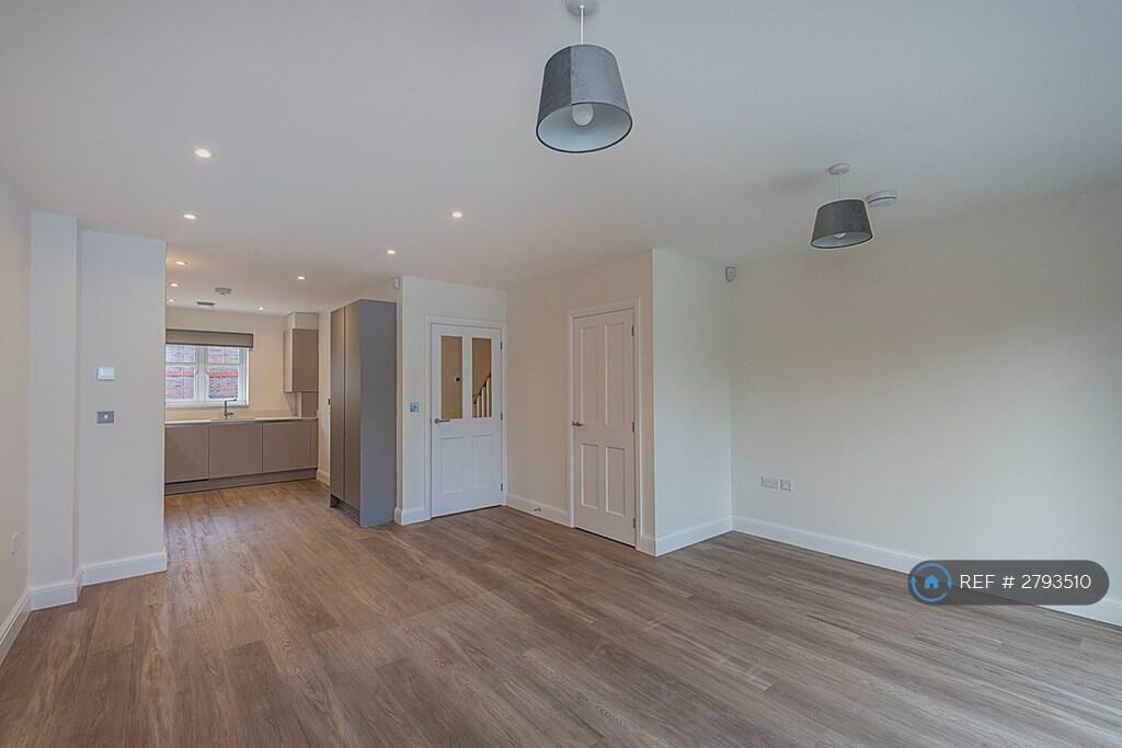 Additional image 10 of Melbourne Mews, Wheathampstead, St. Albans, AL4