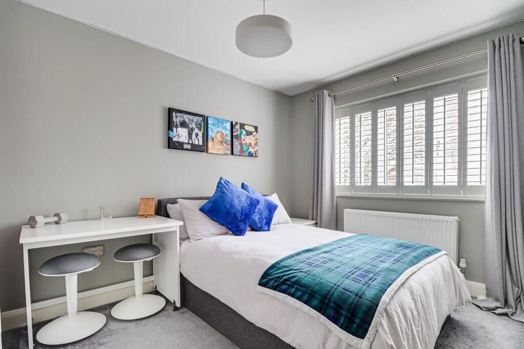Additional image 15 of Tuffnells Way, Harpenden, Hertfordshire, AL5