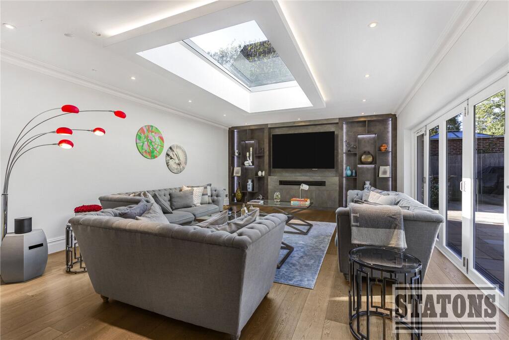 Additional image 17 of Kentish Lane, Brookmans Park, Hertfordshire, AL9