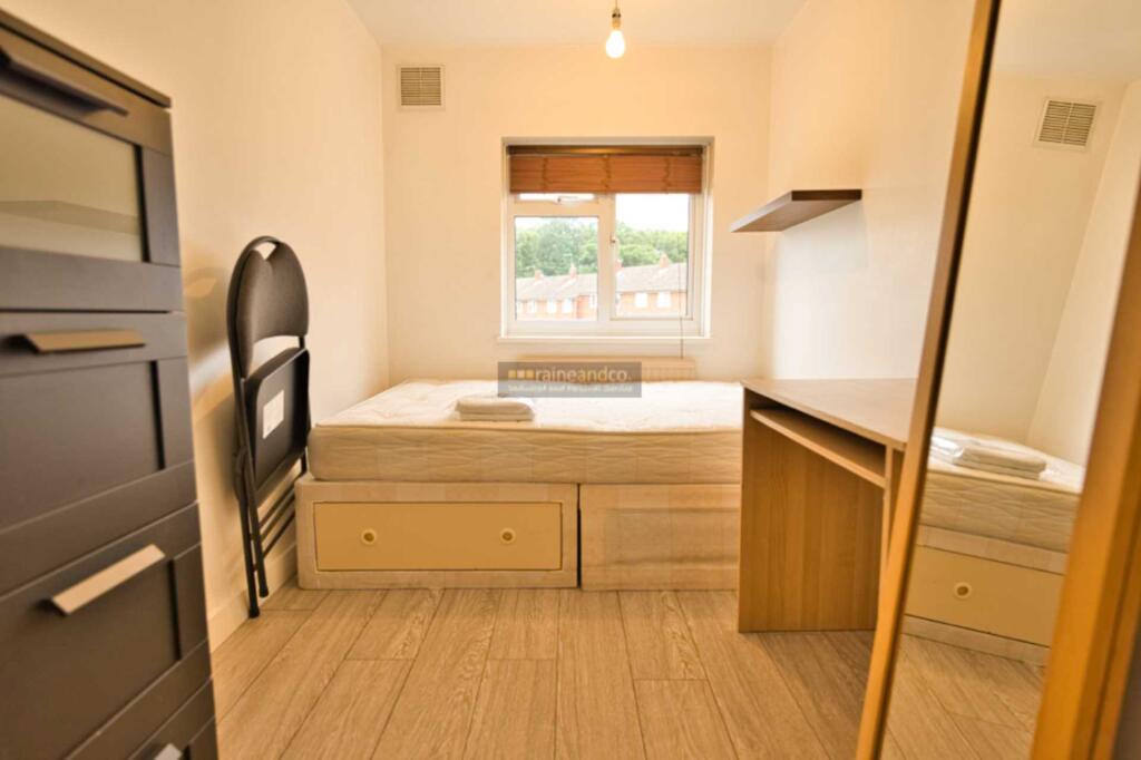 Additional image 14 of Oak Grove, Hatfield