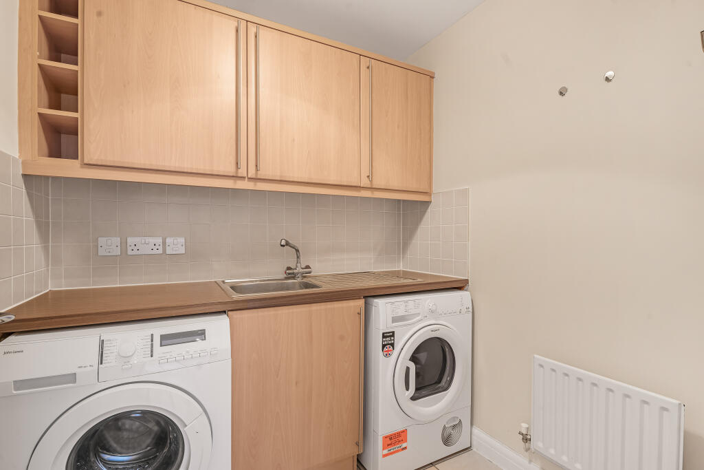 Additional image 14 of Beningfield Drive, London Colney, AL2