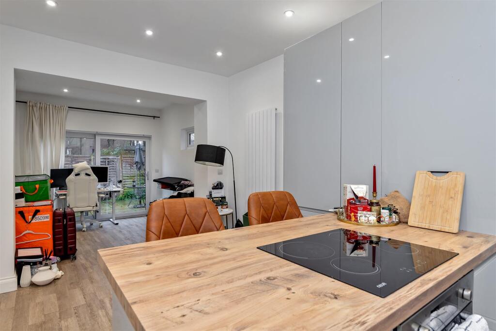 Additional image 18 of Hatfield Road, St. Albans