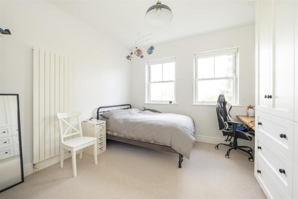 Additional image 9 of Moreton Avenue, Harpenden