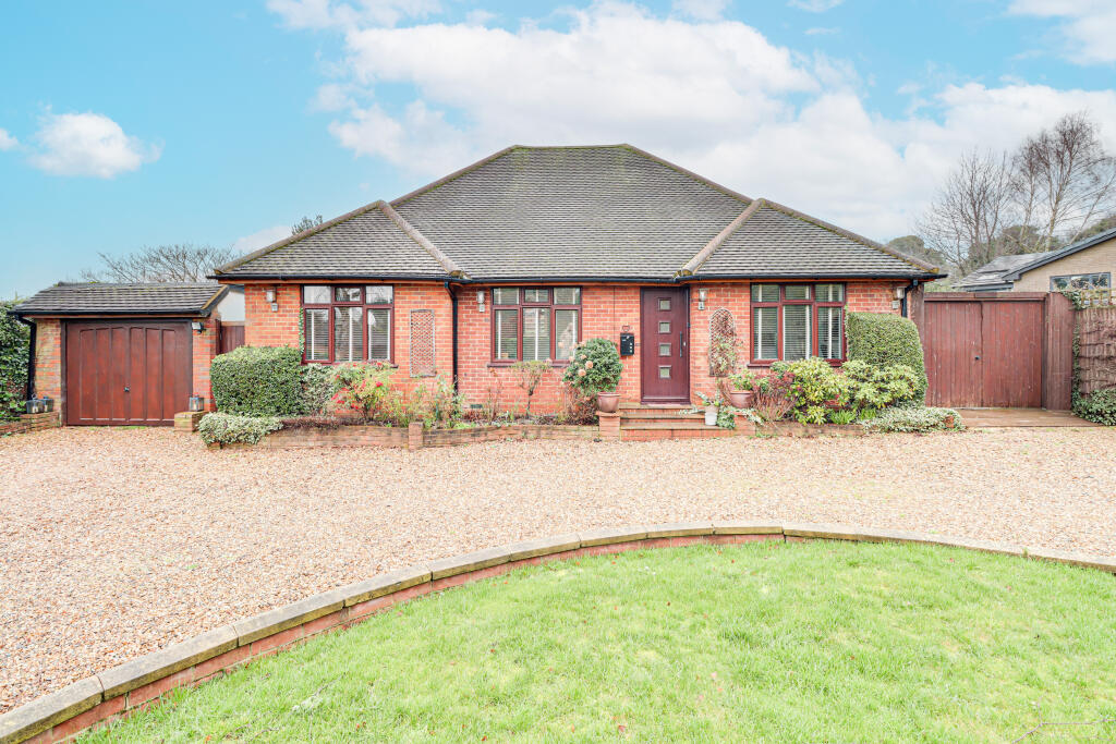 Additional image 19 of Castle Rise, Wheathampstead, Hertfordshire, AL4