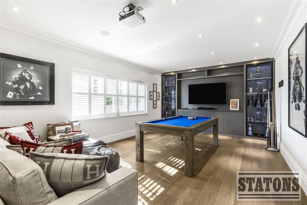 Additional image 18 of Kentish Lane, Brookmans Park, Hertfordshire, AL9