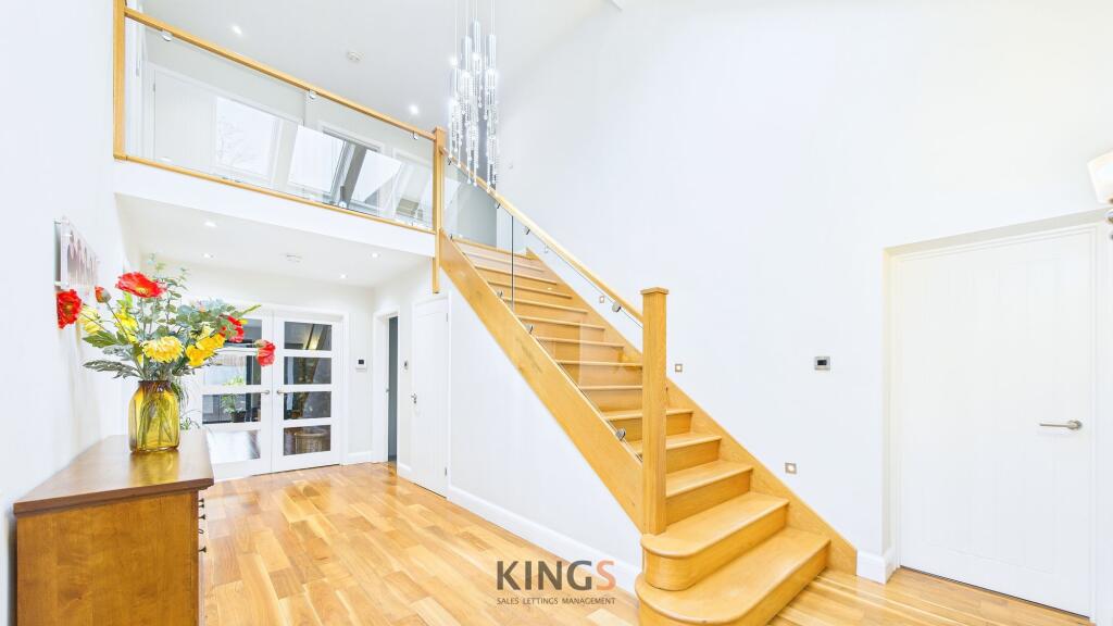 Additional image 8 of Upland Drive, Brookmans Park, AL9