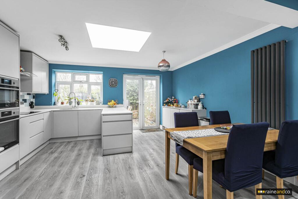 Additional image 10 of Broad Acres, Hatfield