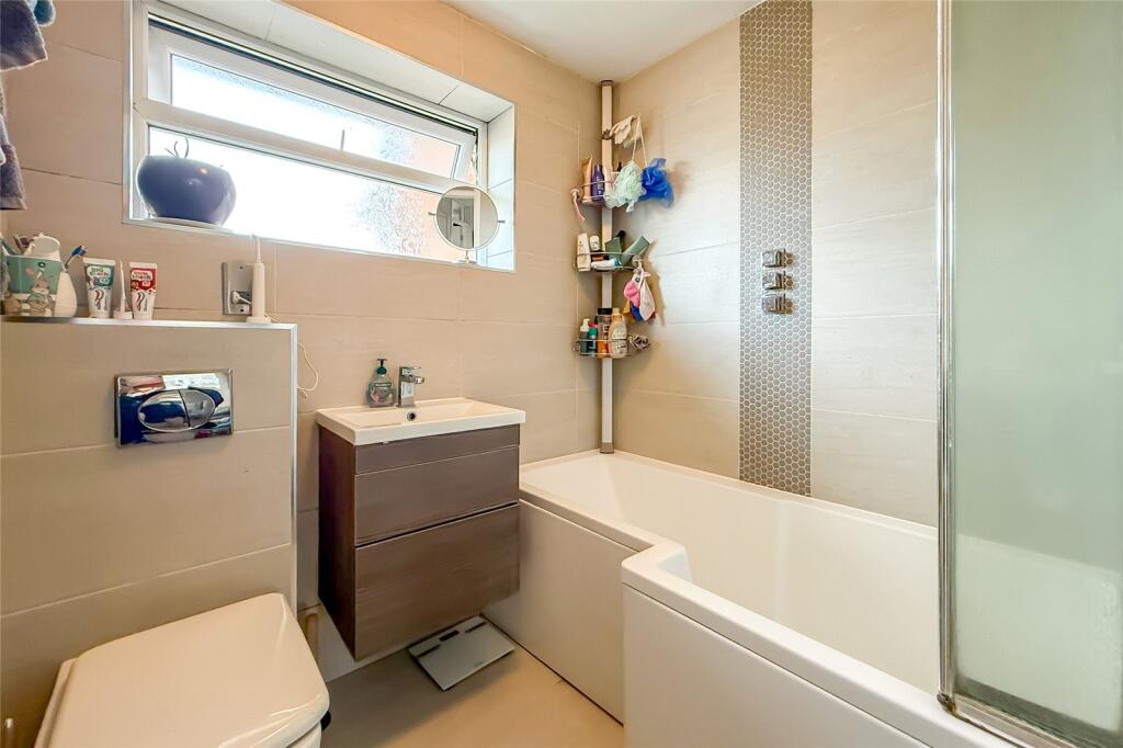 Additional image 11 of Knowle Drive, Harpenden, Hertfordshire, AL5