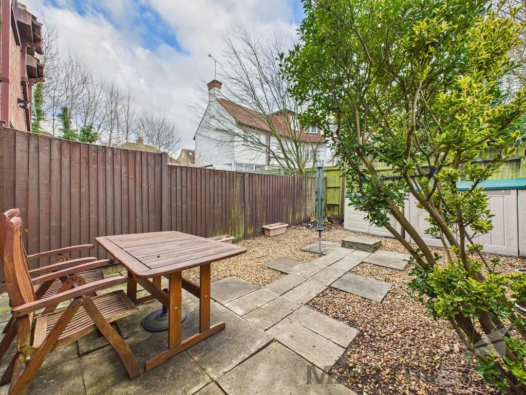 Additional image 17 of Edmond Beaufort Drive, St Albans