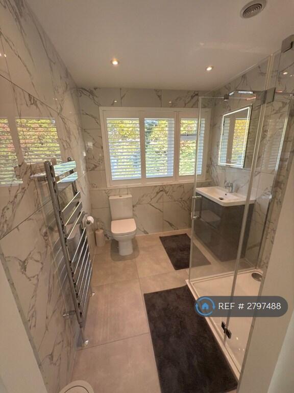 Additional image 10 of How Wood, Park Street, St. Albans, AL2