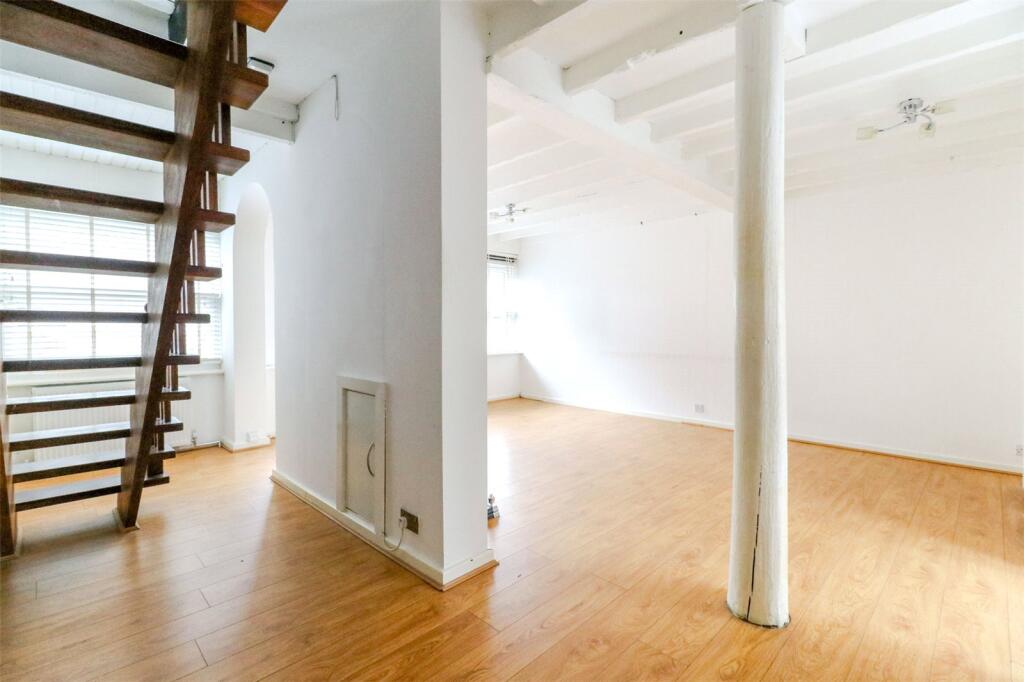 Additional image 4 of Church Street, Essendon, Hatfield, Hertfordshire, AL9