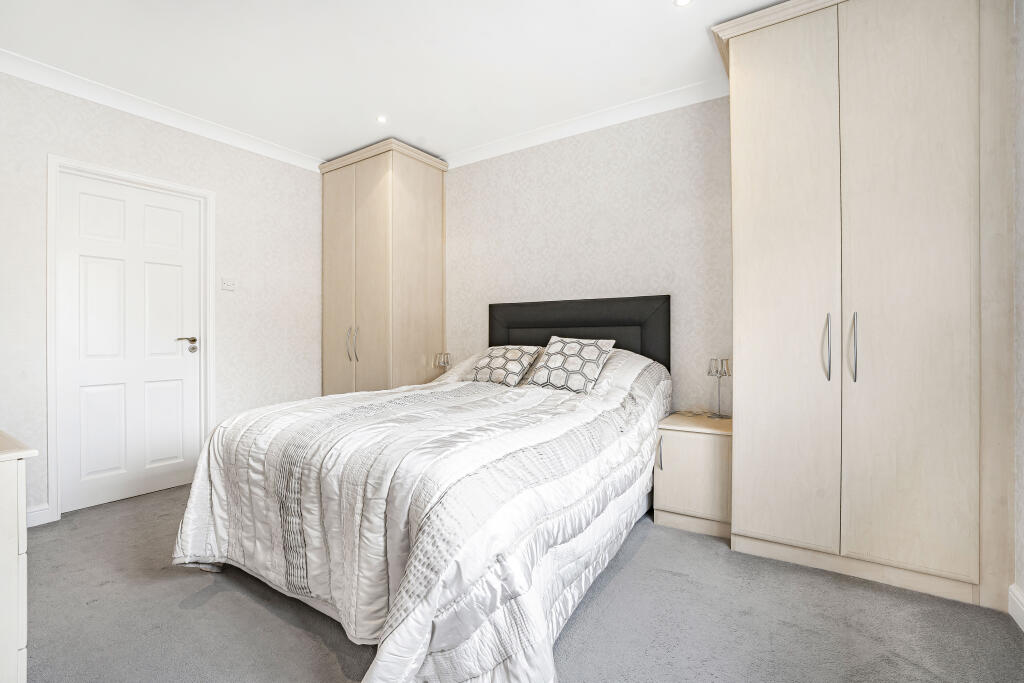 Additional image 20 of The Avenue, Welwyn, Hertfordshire, AL6