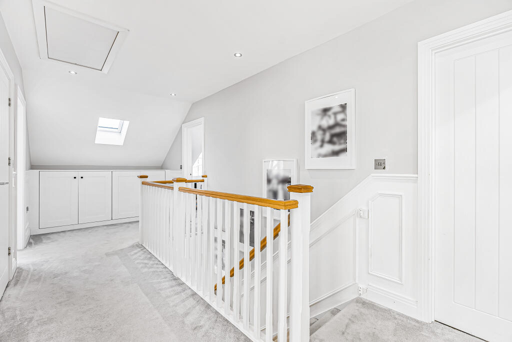 Additional image 11 of The Stables, Pottersheath, AL6